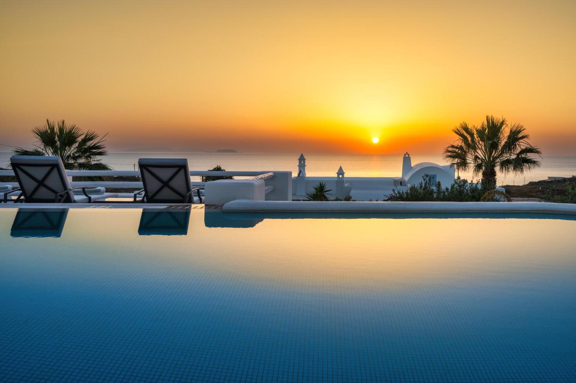 Anema Boutique Hotel & Villas Santorini Vourvoulos ภายนอก รูปภาพ